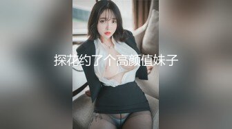 微博极品G奶少女『笔芯优优』-蓝色JK 衣夹乳头紫色道具不断抽插无法满足4指插入