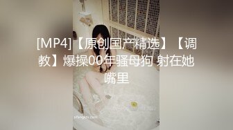 国产自拍情景剧 小美女被色狼盯上 尾随进入室内弄晕以后 脱光了强奸