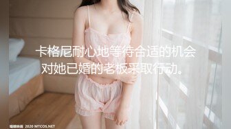 [MP4/ 2.14G]&nbsp;&nbsp; 性感美女3P操B爆菊~下面上面各吃一根肉棒棒~爽得快受不了啦~操B超诱惑~顶顶顶！