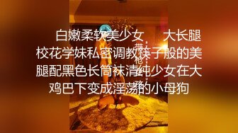 十一月最新流出大神潜入水上乐园大厅更衣室偷拍几个换装准备去游泳的年轻美眉