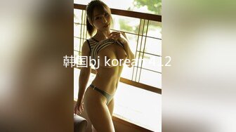 [DVAJ-485] ボク1人に美女たちが群がるハーレムBEST