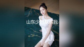 娱乐城女厕蹲守一身黑装气质少妇,两片肉唇剧烈蠕动把血挤出来了