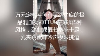 巨乳熟女阿姨 奶头真的好粉毛毛好少 舔逼吃奶聊聊天 没生过小孩的大奶子小哥爱不释手疯狂输出奶子哗哗操完还要揉揉